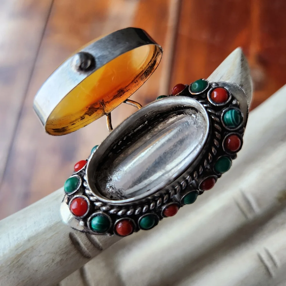 💍New Boutique Item! Agate, Malachite and Coral Gemstone "Poison" Ring💍 - Picture 9 of 15